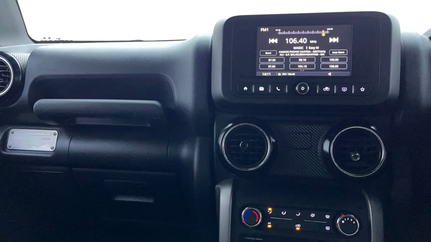 Used 2024 Mahindra Thar LX Hard Top Diesel AT 4WD Diesel Automatic interior MUSIC SYSTEM & AC CONTROL VIEW