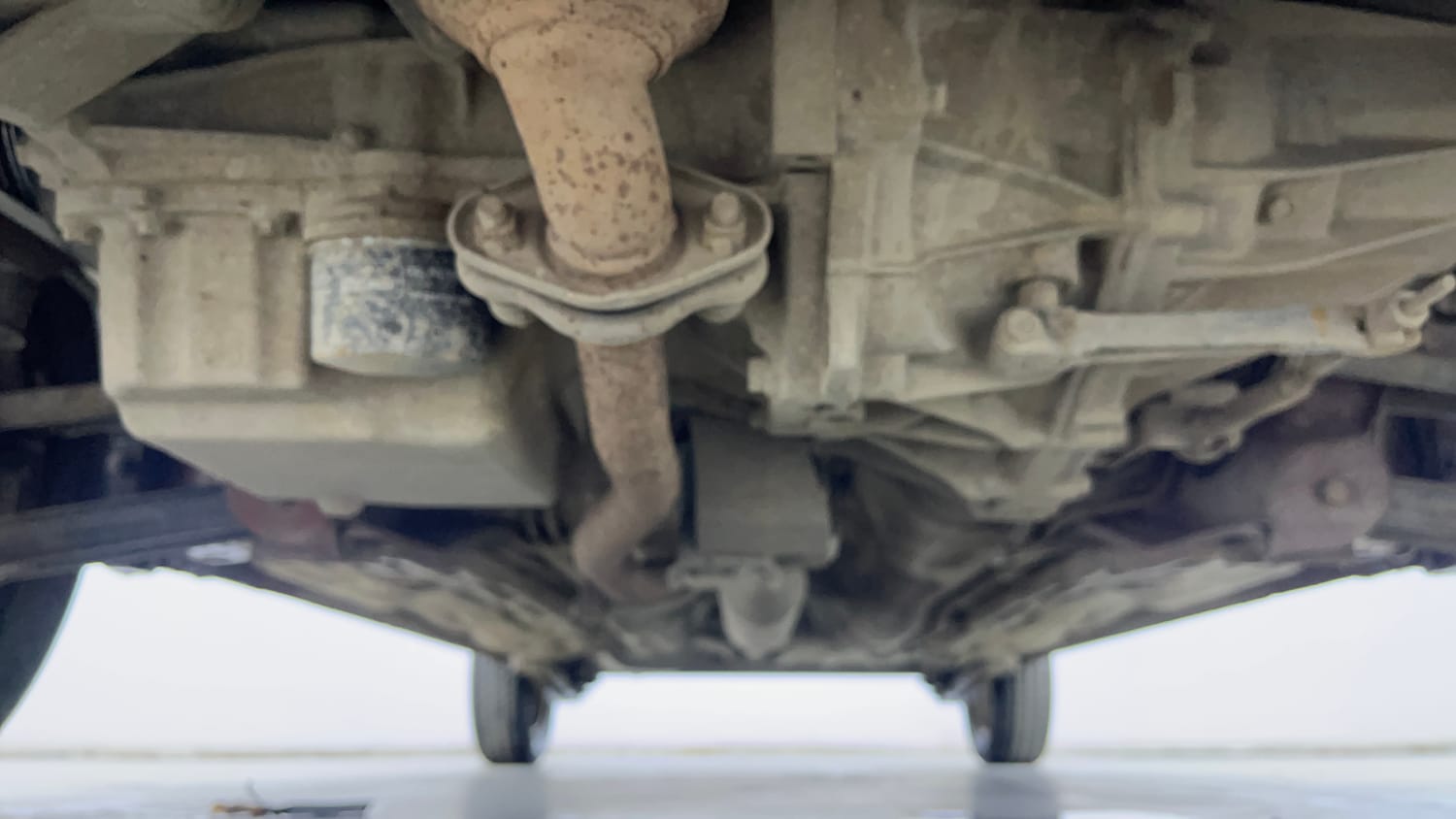 Used 2015 Maruti Suzuki Alto K10 VXi Petrol Manual extra FRONT LEFT UNDERBODY VIEW