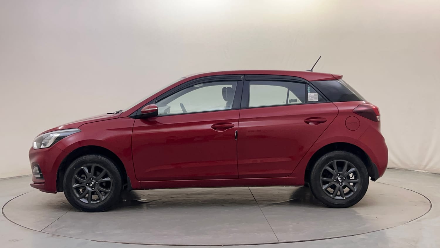 Used 2019 Hyundai Elite i20 Sportz Plus 1.2 Petrol Manual exterior LEFT SIDE VIEW