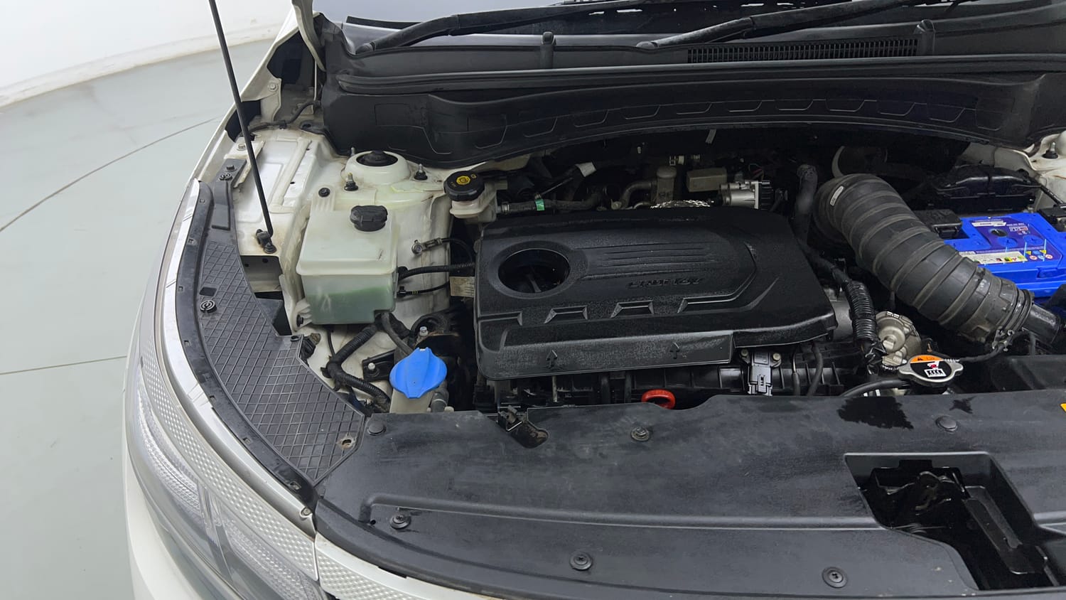 Used 2022 Kia Seltos HTK 1.5 Diesel Diesel Manual engine ENGINE RIGHT SIDE VIEW