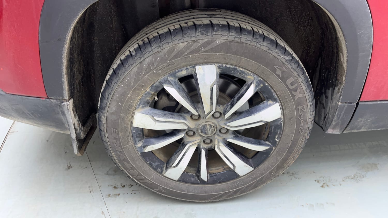 Used 2020 MG Motors Hector Sharp 1.5 DCT Petrol Petrol Automatic tyres RIGHT REAR TYRE RIM VIEW