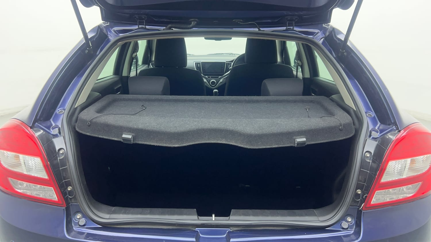 Used 2019 Toyota Glanza V CVT Petrol Automatic interior DICKY INSIDE VIEW