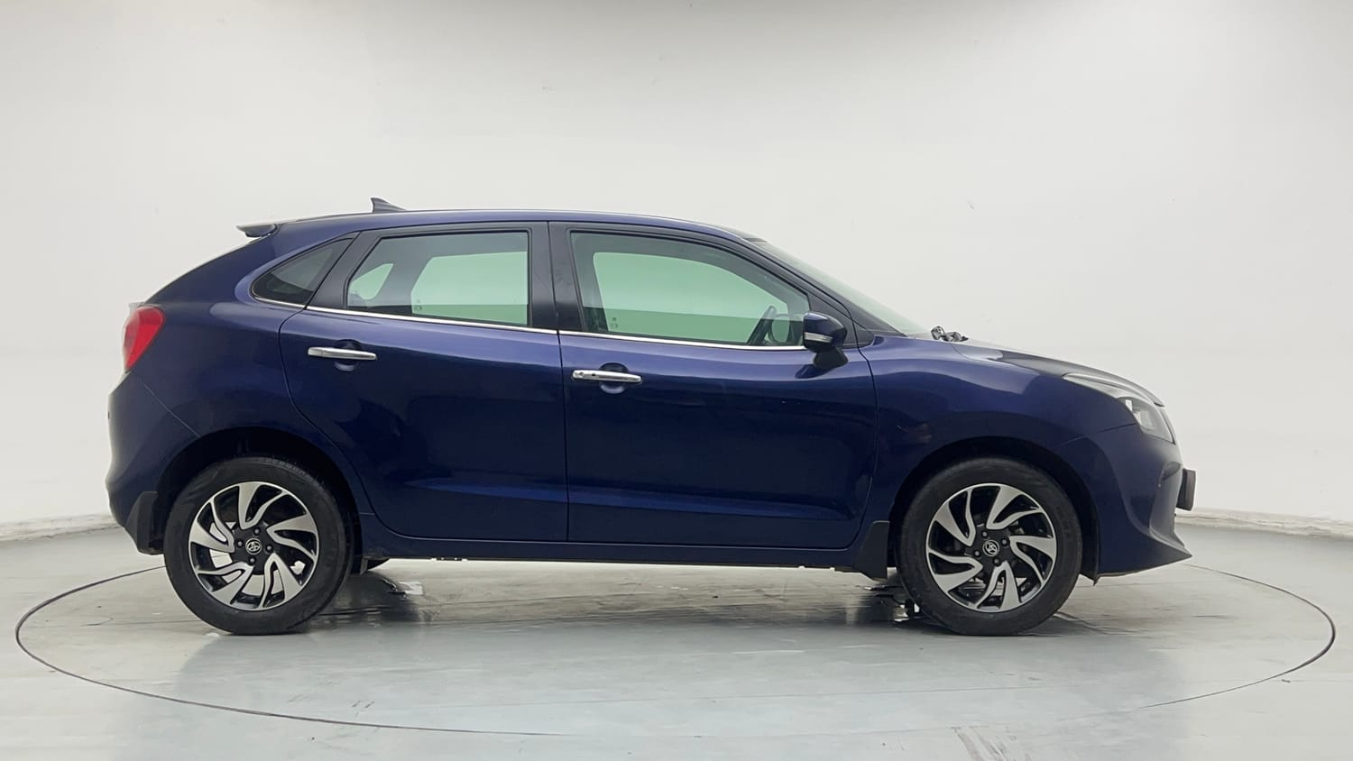 Used 2019 Toyota Glanza V CVT Petrol Automatic exterior RIGHT SIDE VIEW