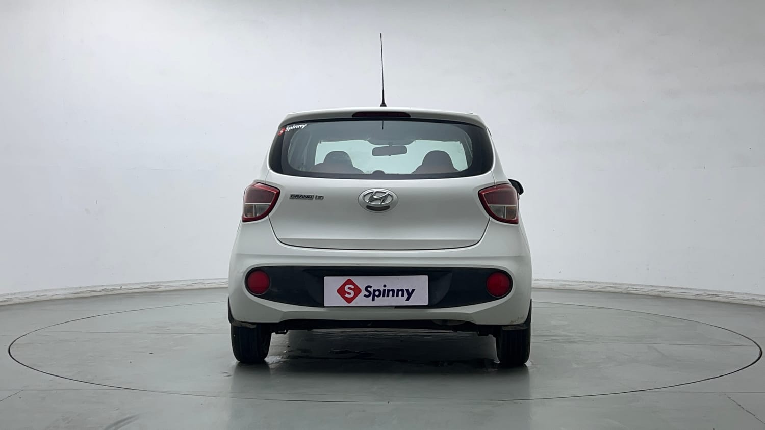 Used 2018 Hyundai Grand i10 Magna 1.2 Kappa VTVT Petrol Manual exterior BACK VIEW
