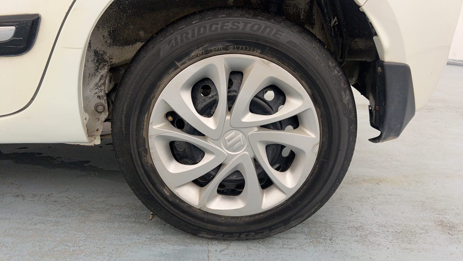 Used 2024 Maruti Suzuki Celerio ZXi Petrol Manual tyres LEFT REAR TYRE RIM VIEW