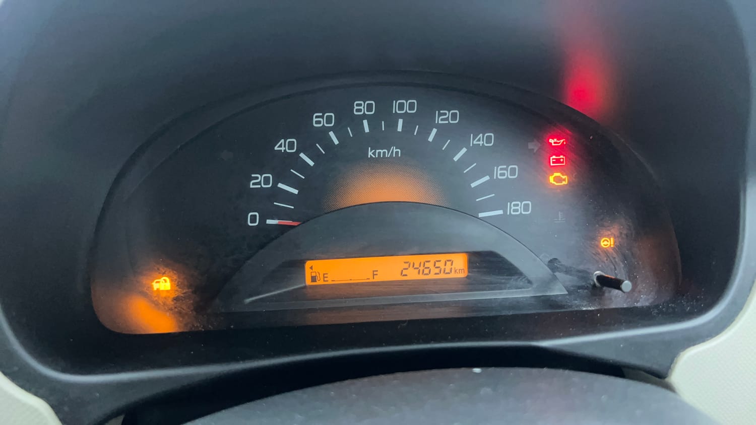 Used 2014 Maruti Suzuki Wagon R LXI Petrol Manual interior CLUSTERMETER VIEW