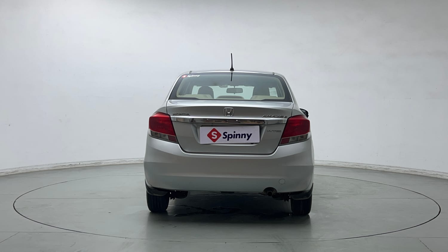 Used 2015 Honda Amaze 1.2 S i-VTEC Petrol Manual exterior BACK VIEW