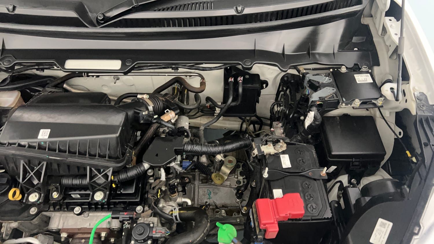Used 2024 Maruti Suzuki Celerio ZXi Petrol Manual engine ENGINE LEFT SIDE VIEW