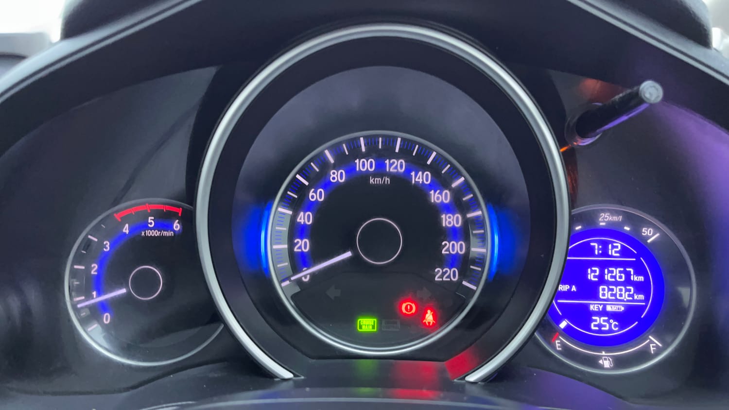 Used 2018 Honda WR-V VX MT Diesel Diesel Manual interior CLUSTERMETER VIEW