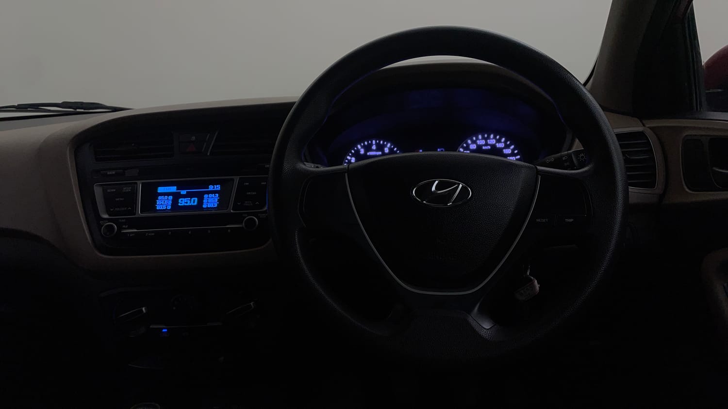 Used 2017 Hyundai Elite i20 Magna 1.2 Petrol Manual interior STEERING VIEW