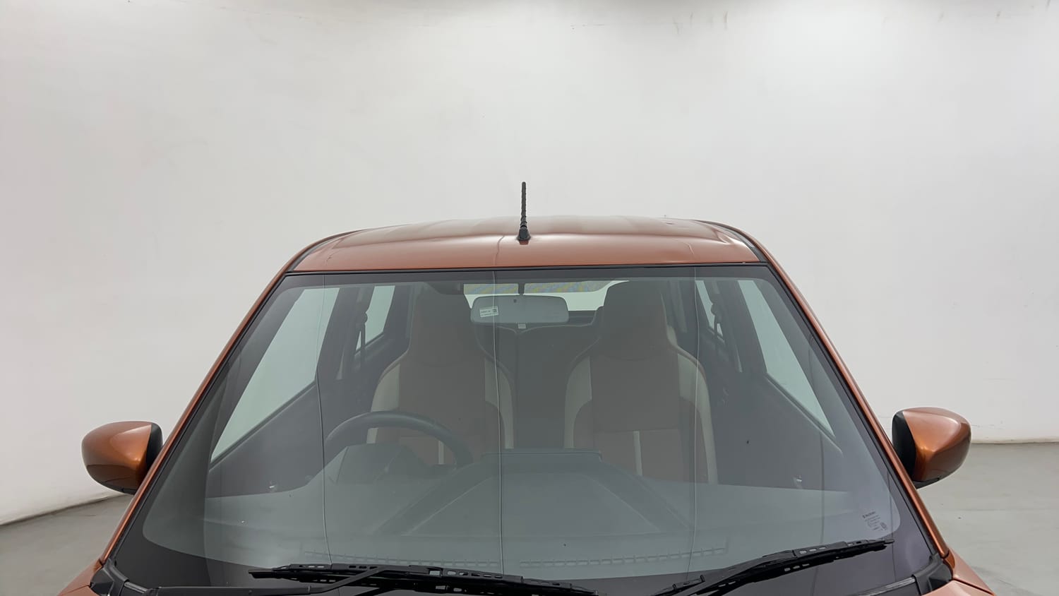 Used 2019 Maruti Suzuki Wagon R VXi 1.2 Petrol Manual exterior FRONT WINDSHIELD VIEW