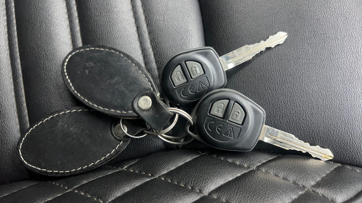 Used 2023 Toyota Glanza E Petrol Manual extra CAR KEY VIEW