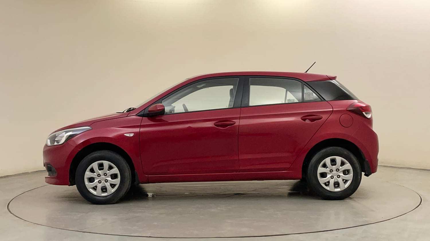 Used 2017 Hyundai Elite i20 Magna 1.2 Petrol Manual exterior LEFT SIDE VIEW