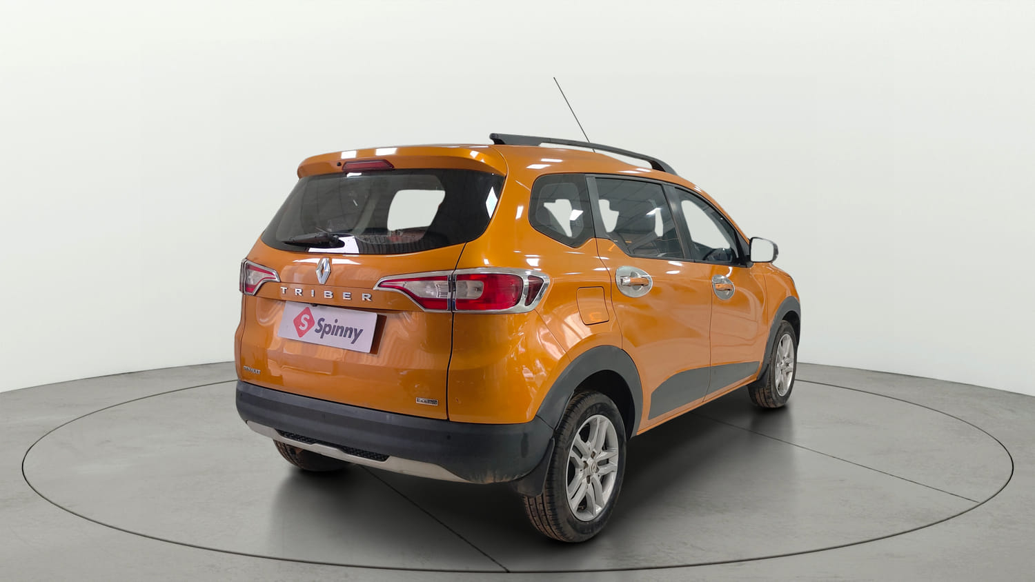 Used 2022 Renault Triber RXZ EASY-R AMT Petrol Automatic exterior RIGHT REAR CORNER VIEW