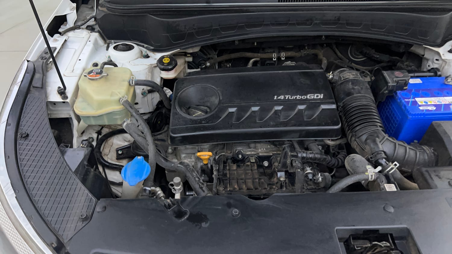Used 2020 kia Seltos GTX Plus DCT 1.4 Petrol Automatic engine ENGINE RIGHT SIDE VIEW