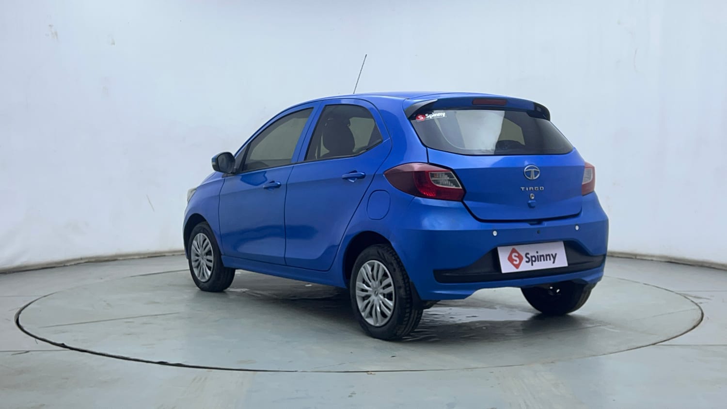 Used 2020 Tata Tiago XT Petrol Manual exterior LEFT REAR CORNER VIEW