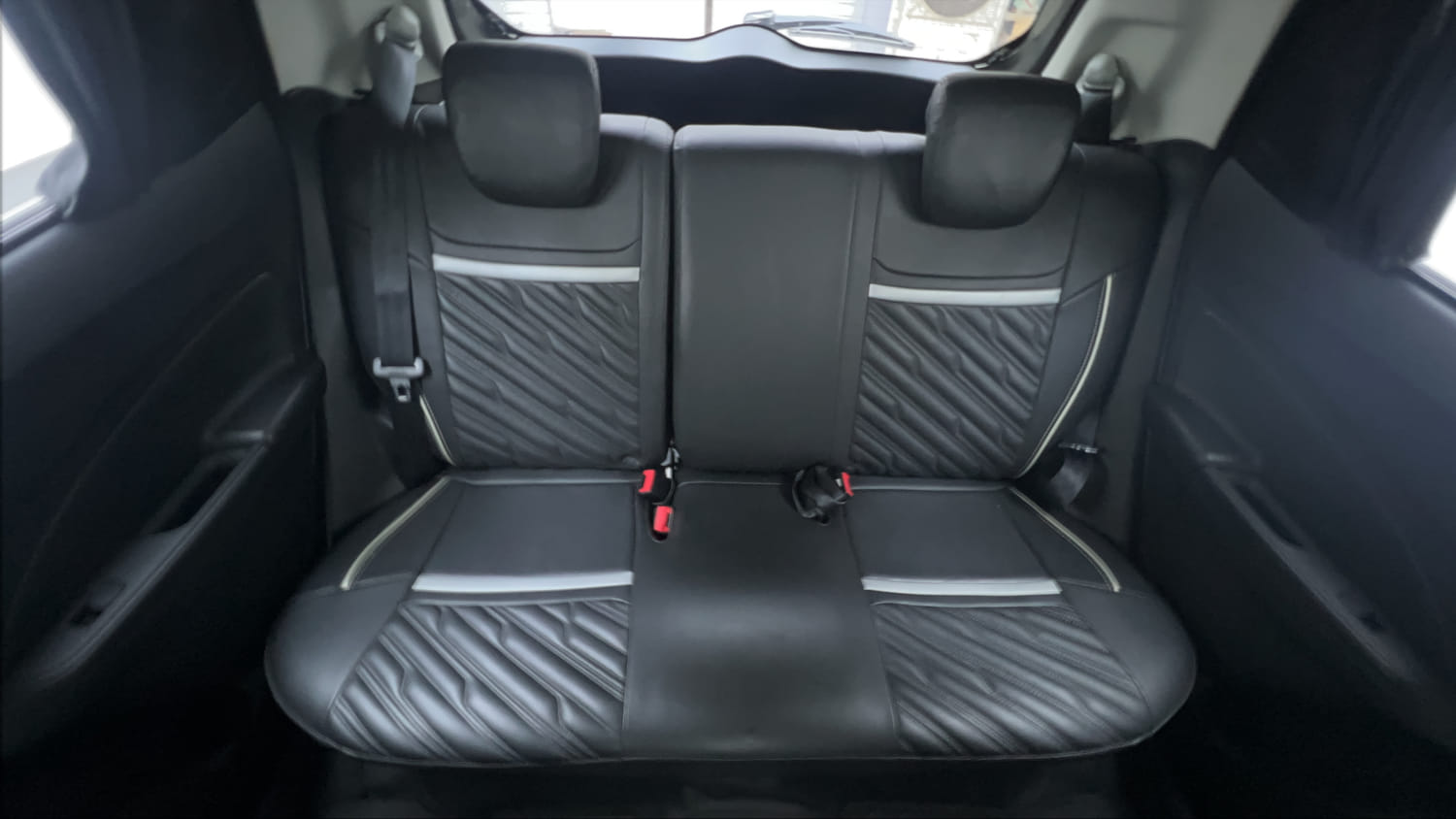 Used 2023 Maruti Suzuki Swift ZXi Petrol Manual interior REAR SEAT CONDITION VIEW