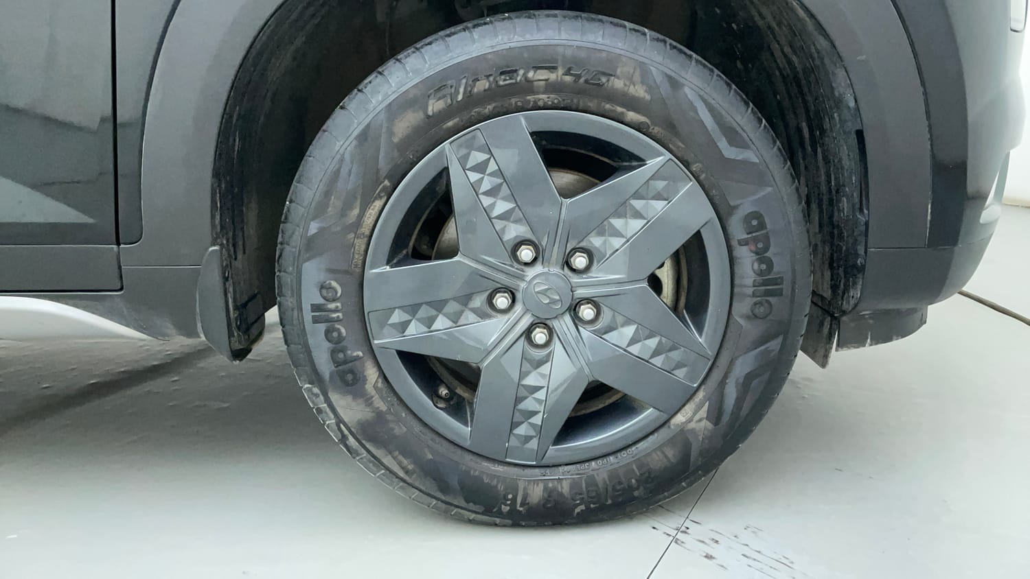 Used 2022 Hyundai Creta S 1.5 Petrol Petrol Manual tyres RIGHT FRONT TYRE RIM VIEW