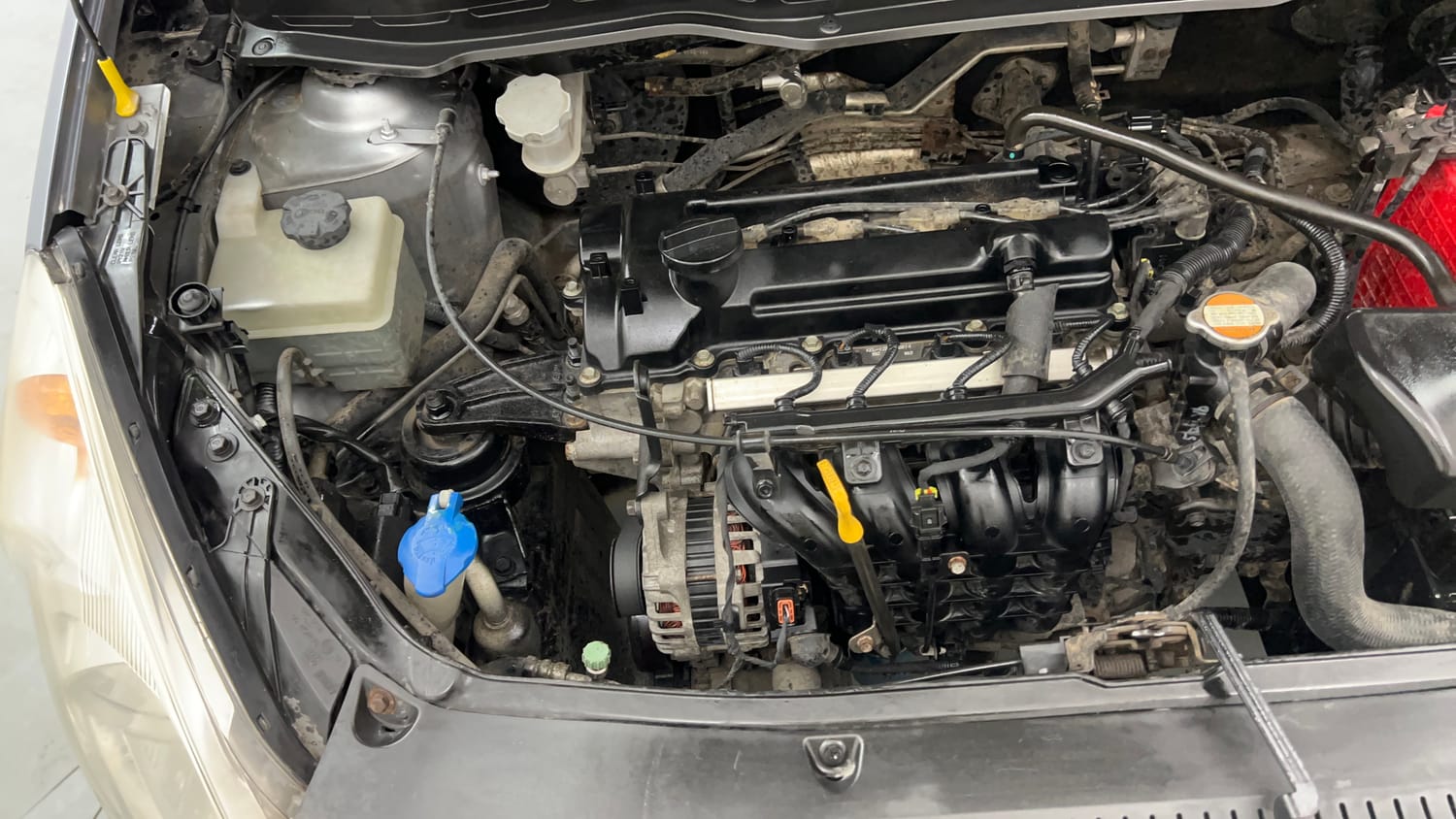 Used 2012 Hyundai i20 Asta 1.2 Petrol Manual engine ENGINE RIGHT SIDE VIEW