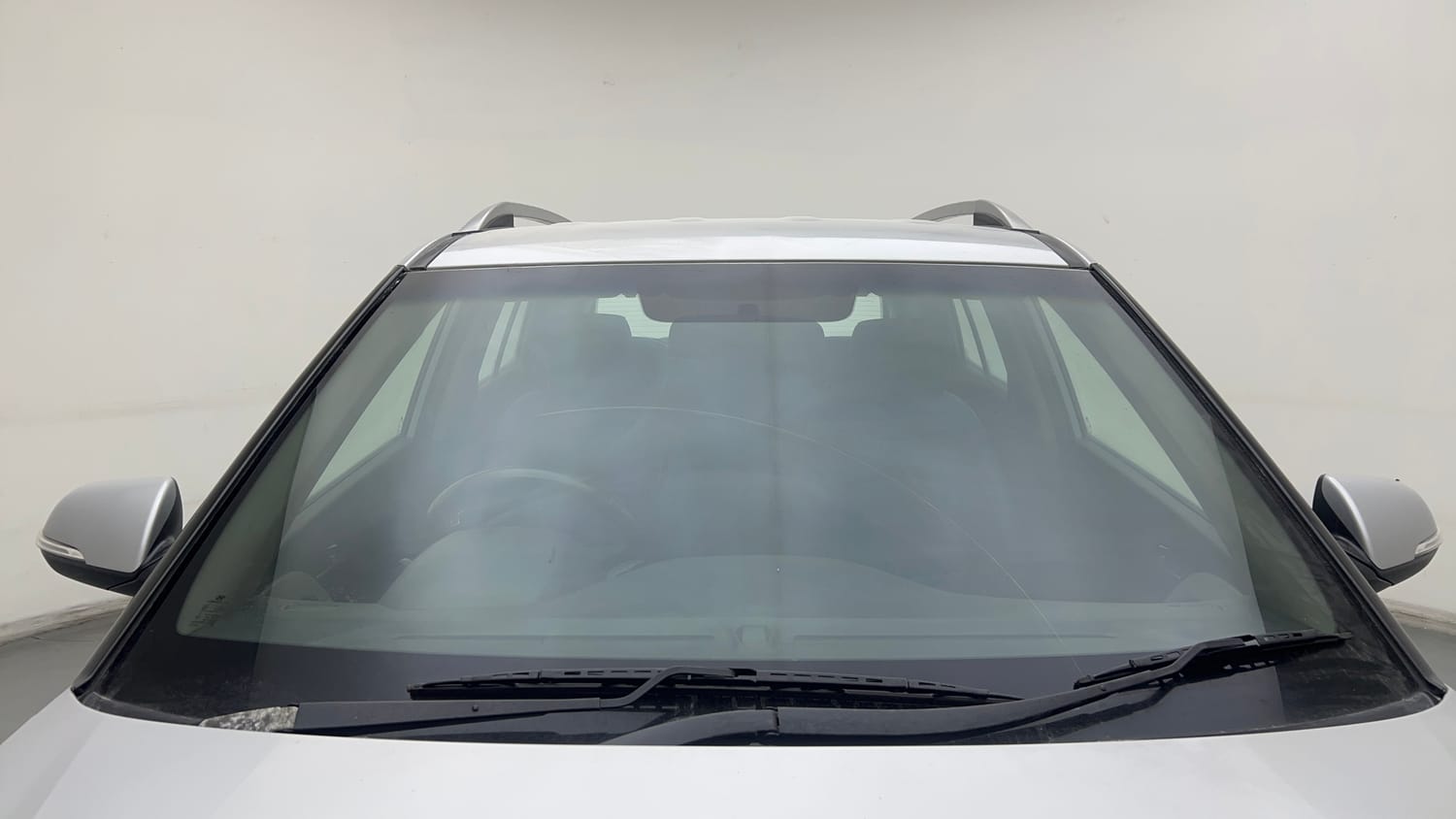Used 2016 Hyundai Creta 1.6 SX Plus AT Petrol Petrol Automatic exterior FRONT WINDSHIELD VIEW