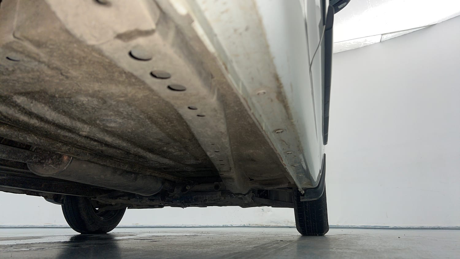 Used 2024 Maruti Suzuki Celerio ZXi Petrol Manual extra REAR RIGHT UNDERBODY VIEW