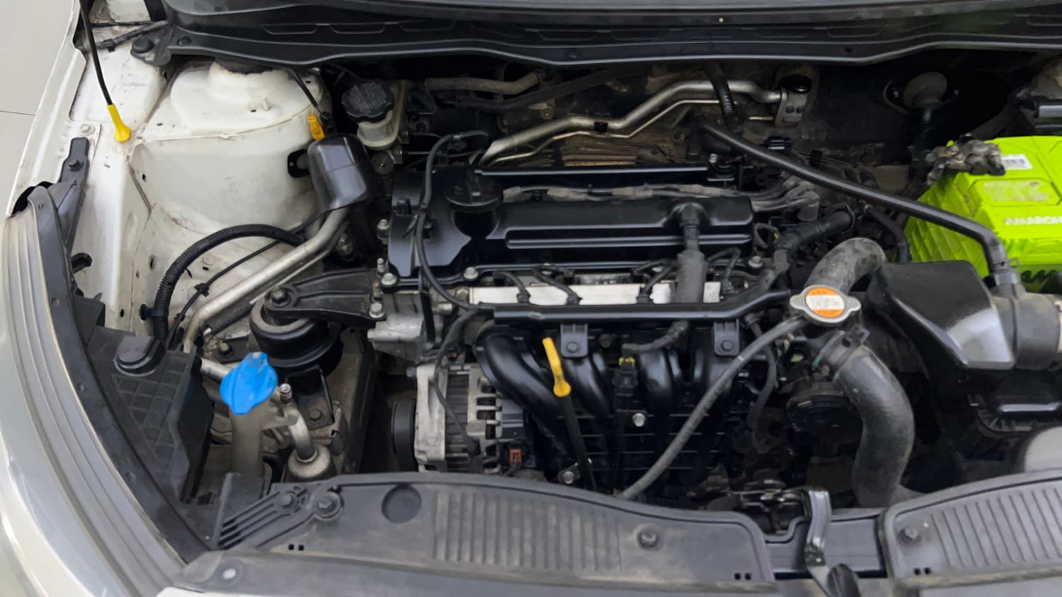 Used 2012 Hyundai i20 Era 1.2 Petrol Manual engine ENGINE RIGHT SIDE VIEW