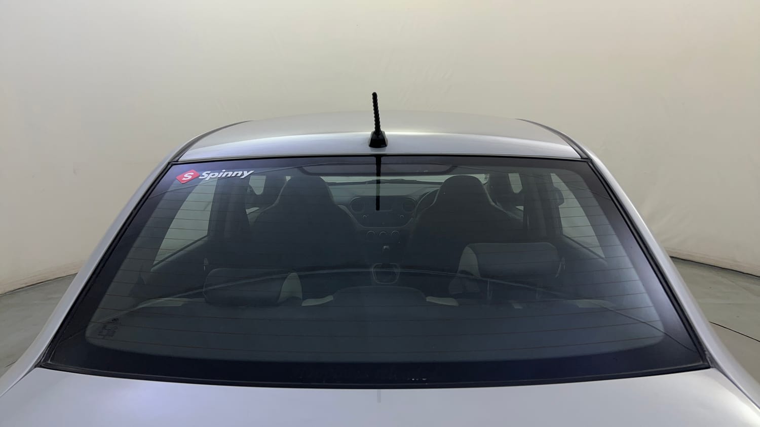 Used 2014 Hyundai Xcent SX AT 1.2 (O) Petrol Automatic exterior BACK WINDSHIELD VIEW