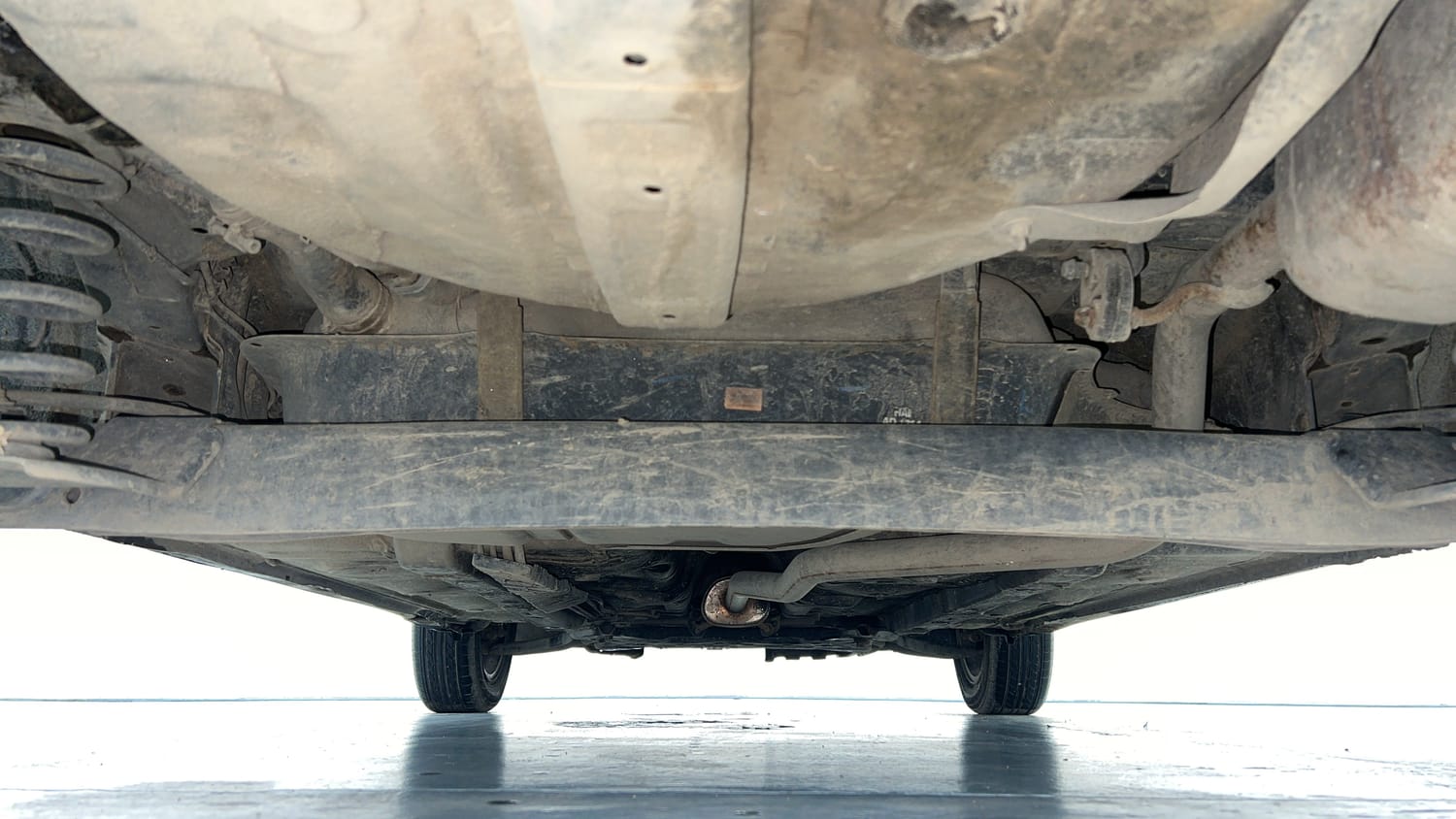 Used 2018 Hyundai Grand i10 Asta U2 1.2 CRDi Diesel Manual extra REAR UNDERBODY VIEW (TAKEN FROM REAR)
