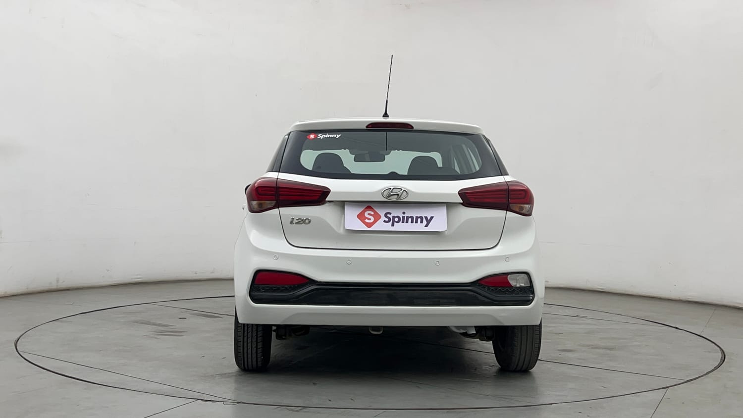 Used 2018 Hyundai Elite i20 Magna Executive 1.2 Petrol Manual exterior BACK VIEW