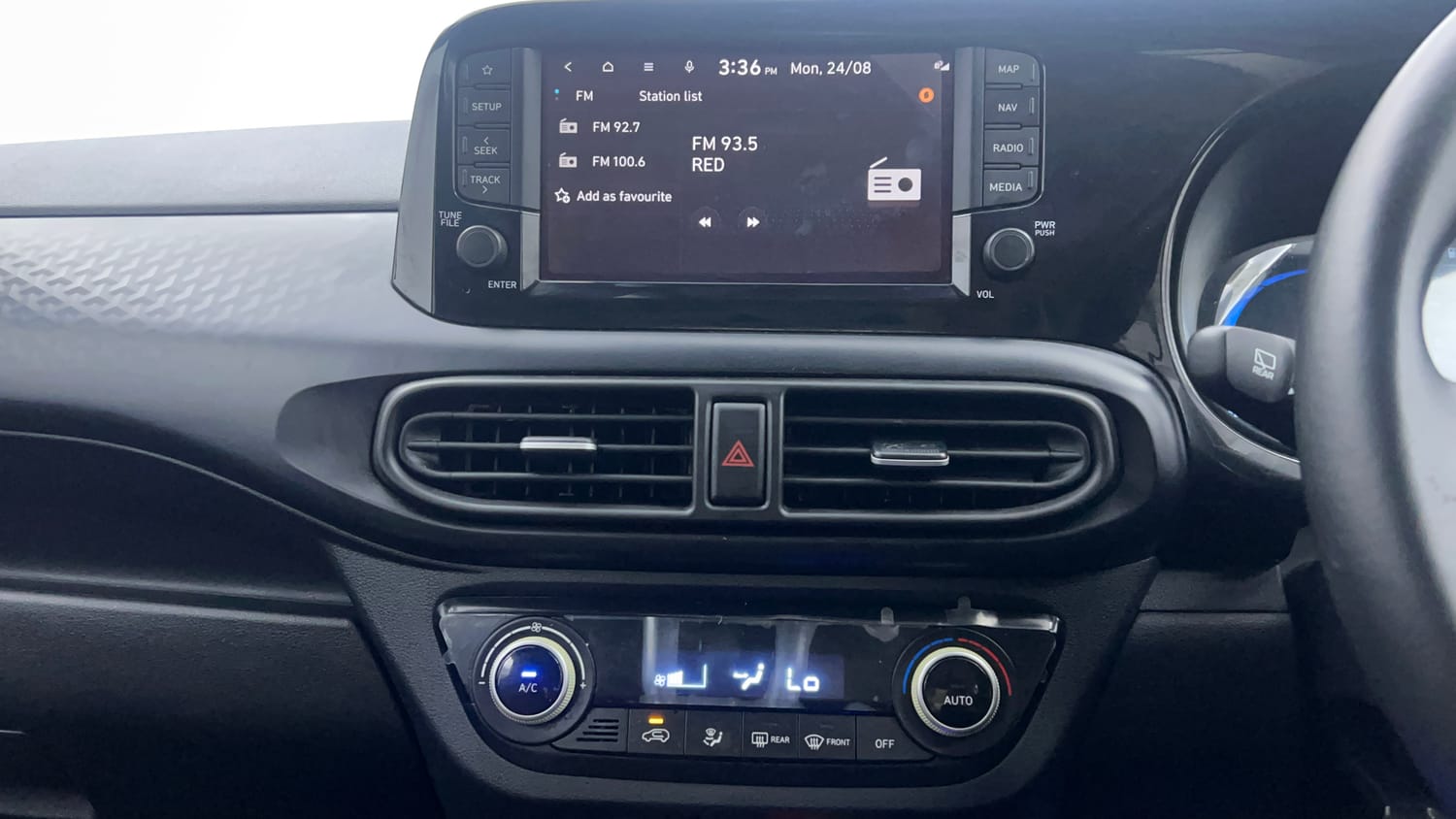 Used 2023 Hyundai Exter SX (O) Connect 1.2 AMT Petrol Automatic interior MUSIC SYSTEM & AC CONTROL VIEW