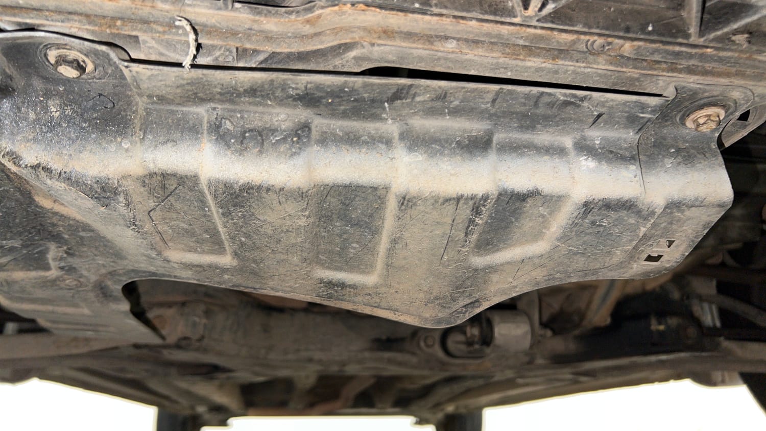 Used 2012 Hyundai i20 Era 1.2 Petrol Manual extra FRONT LEFT UNDERBODY VIEW