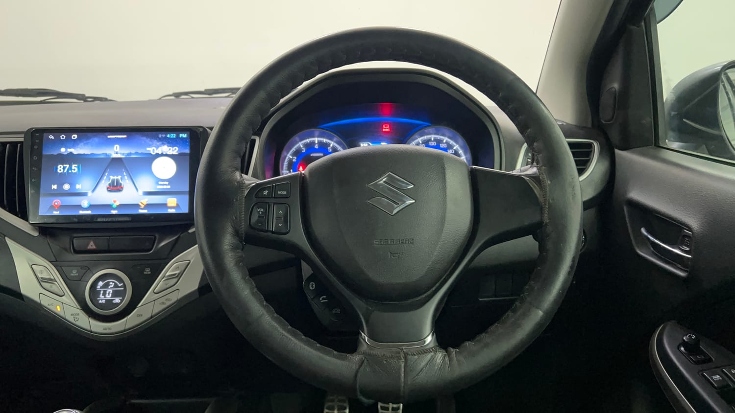 Used 2017 Maruti Suzuki Baleno Zeta 1.2 Petrol Manual interior STEERING VIEW