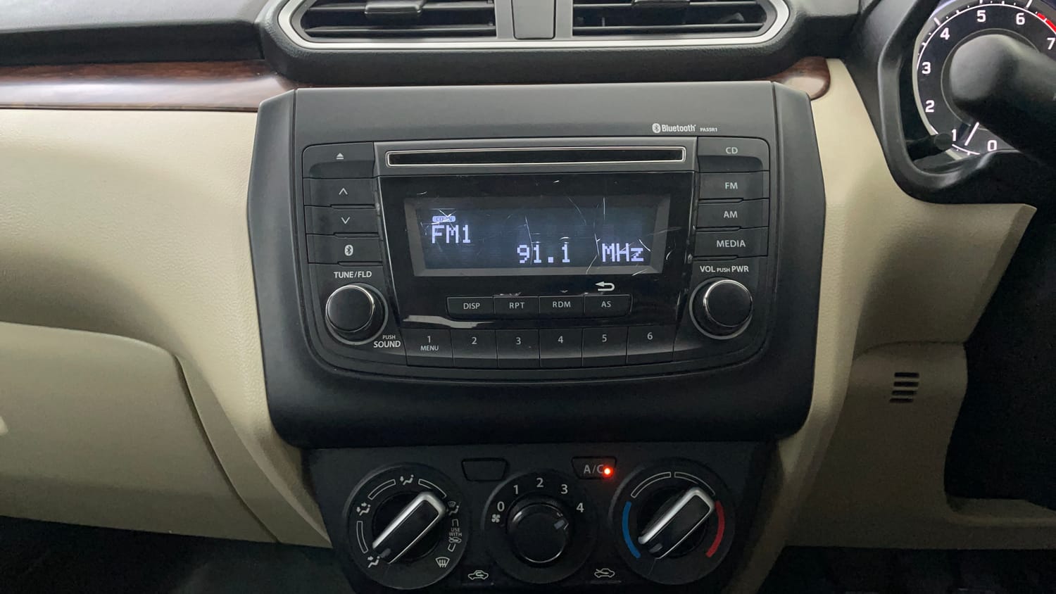Used 2017 Maruti Suzuki Dzire VXi Petrol Manual interior MUSIC SYSTEM & AC CONTROL VIEW