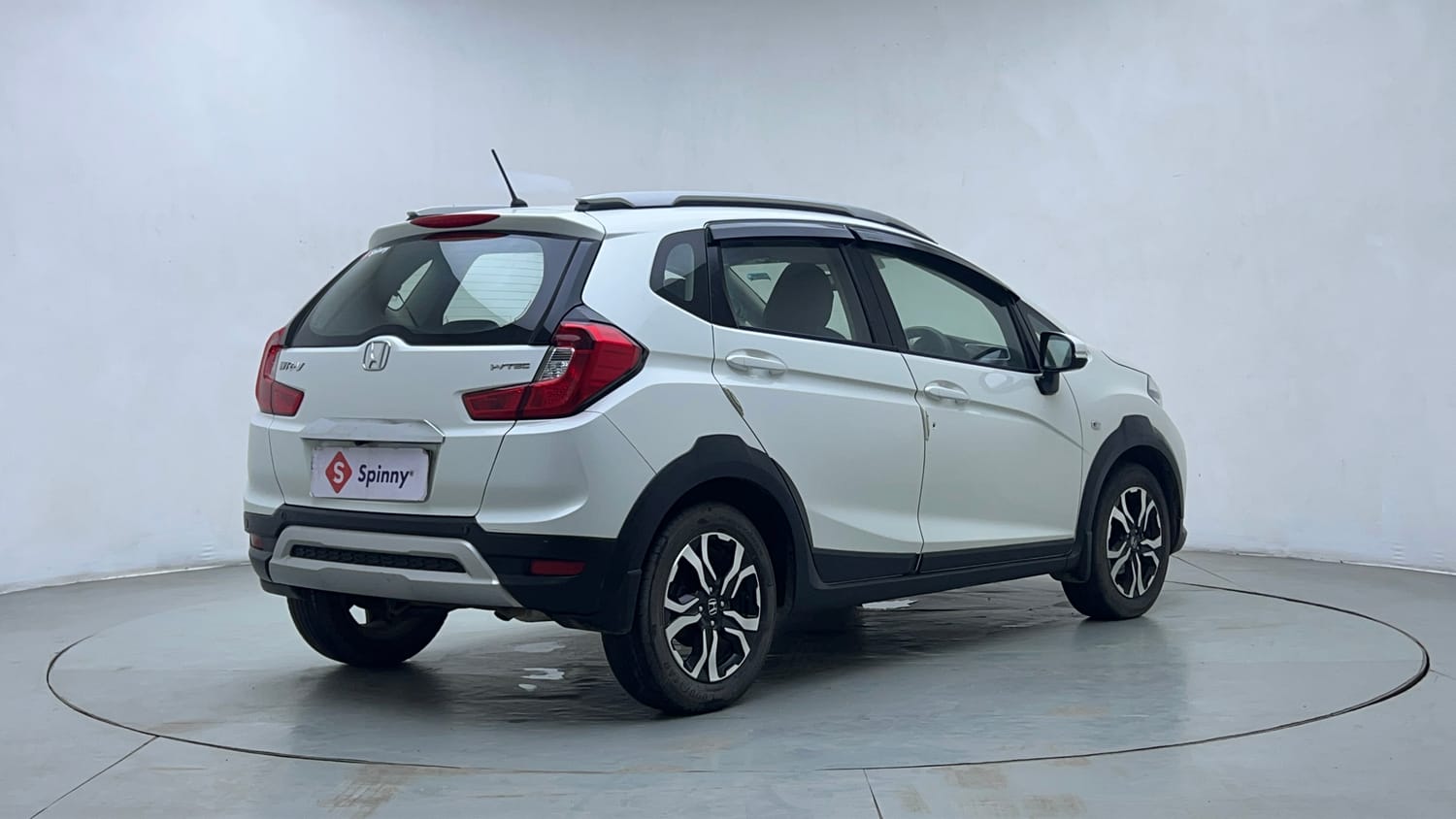 Used 2023 Honda WR-V SV MT Petrol Petrol Manual exterior RIGHT REAR CORNER VIEW