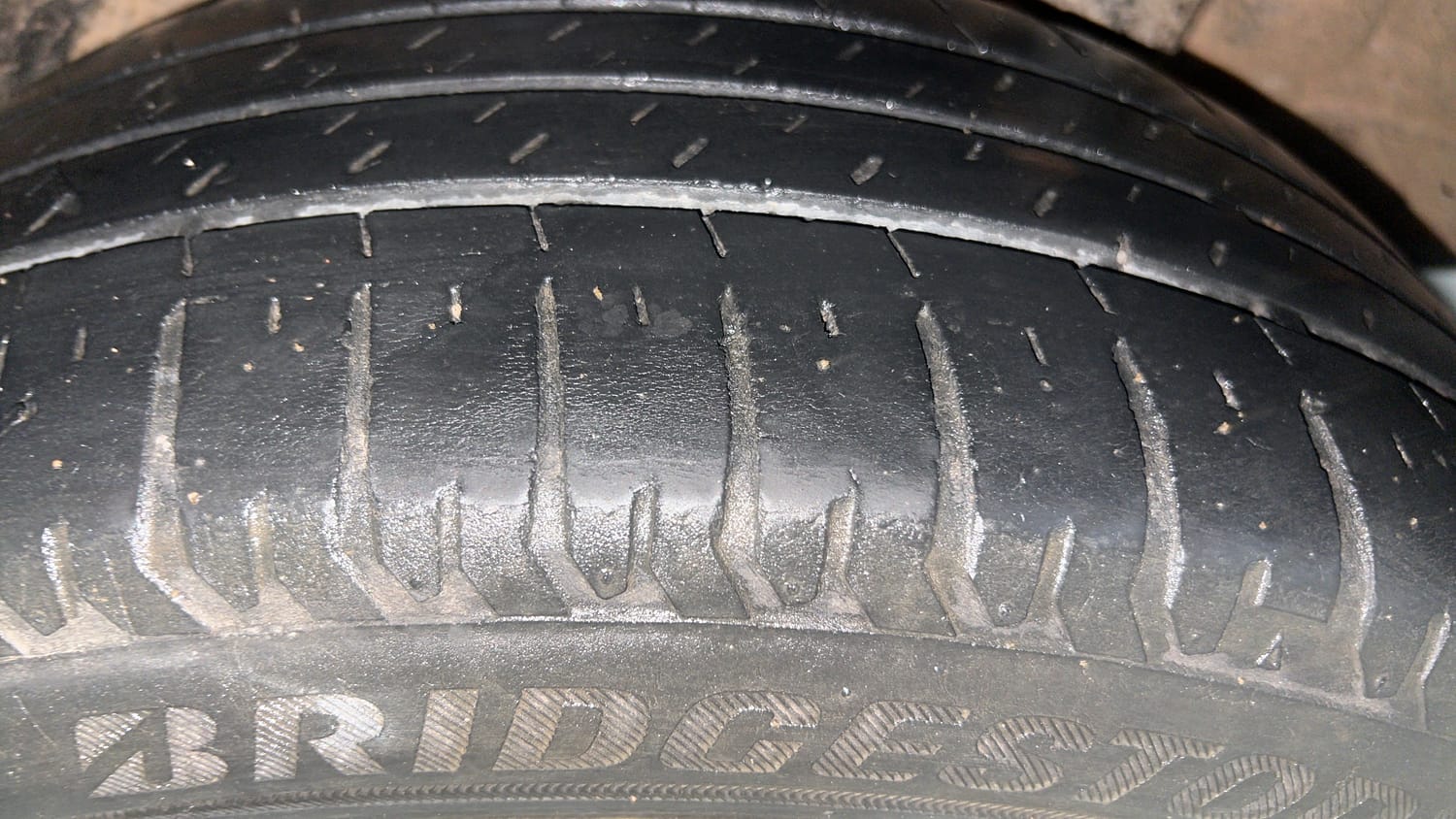 Used 2018 Hyundai Verna SX (O)1.6 VTVT Petrol Manual tyres LEFT REAR TYRE TREAD VIEW