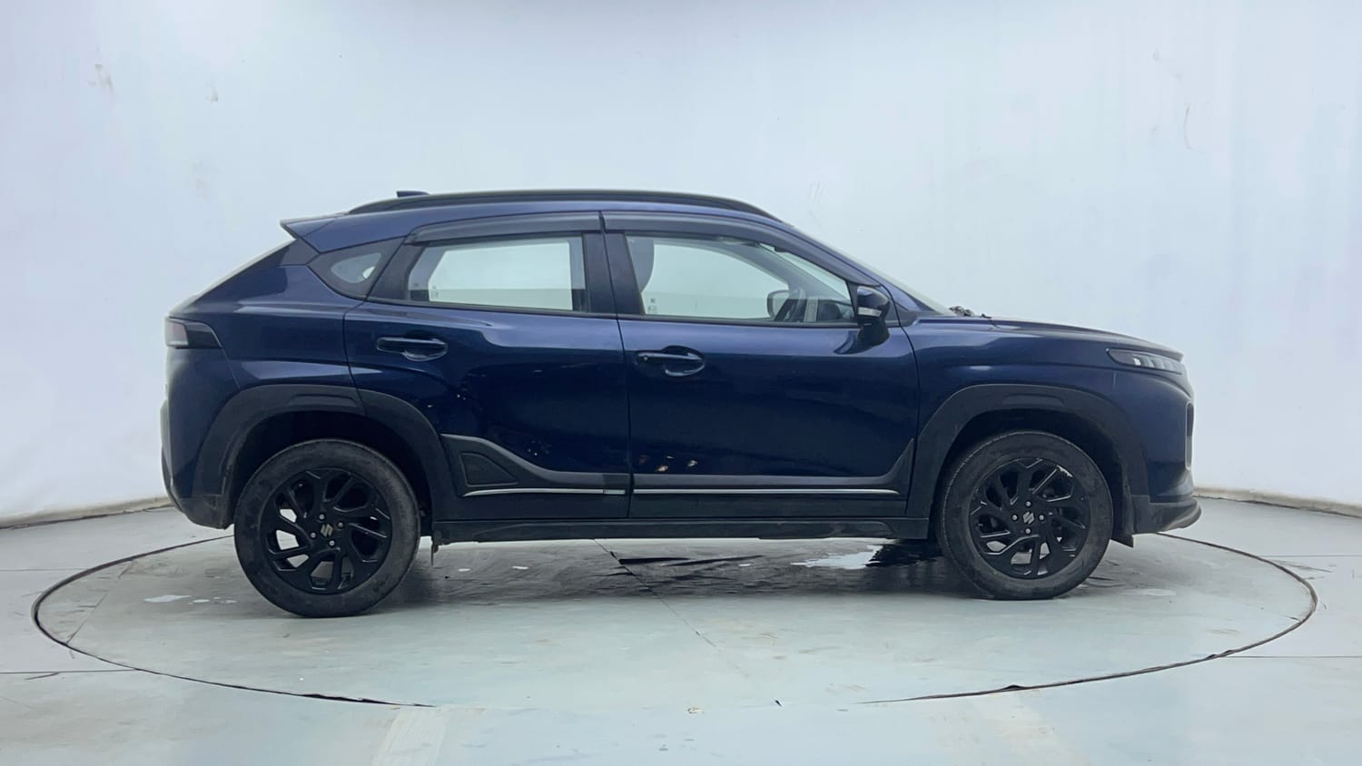 Used 2023 Maruti Suzuki Fronx Delta Plus 1.2L AGS Petrol Automatic exterior RIGHT SIDE VIEW