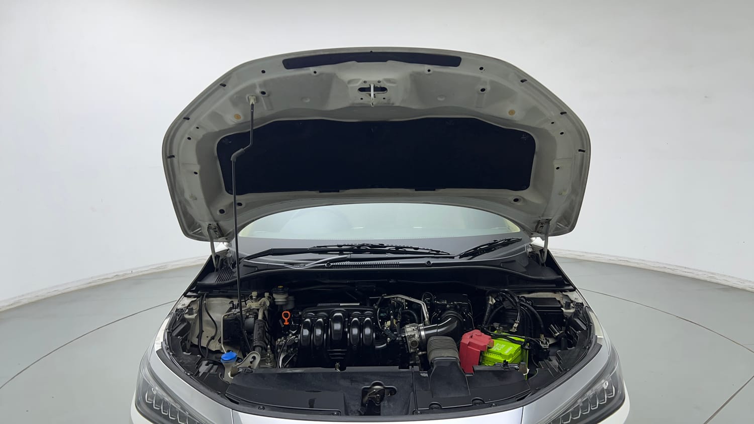 Used 2021 Honda City ZX Petrol Petrol Manual engine ENGINE & BONNET OPEN FRONT VIEW