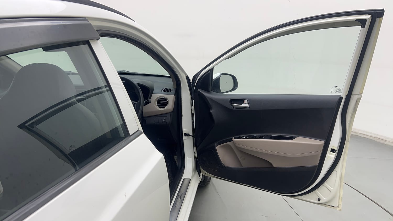 Used 2016 Hyundai Grand i10 Sportz 1.2 Kappa VTVT Petrol Manual interior RIGHT FRONT DOOR OPEN VIEW