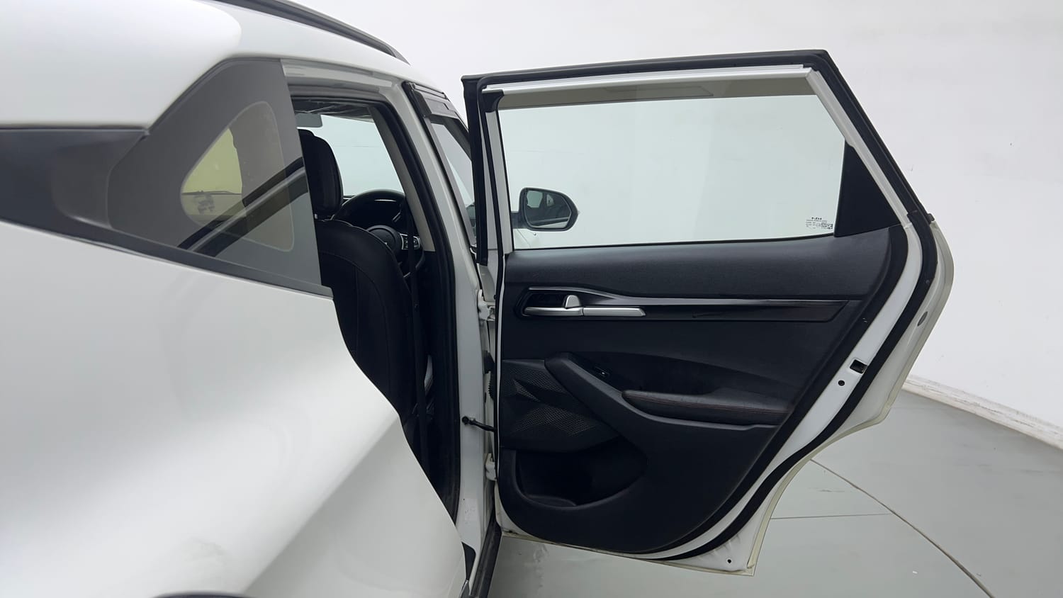 Used 2022 Kia Seltos HTK 1.5 Diesel Diesel Manual interior RIGHT REAR DOOR OPEN VIEW