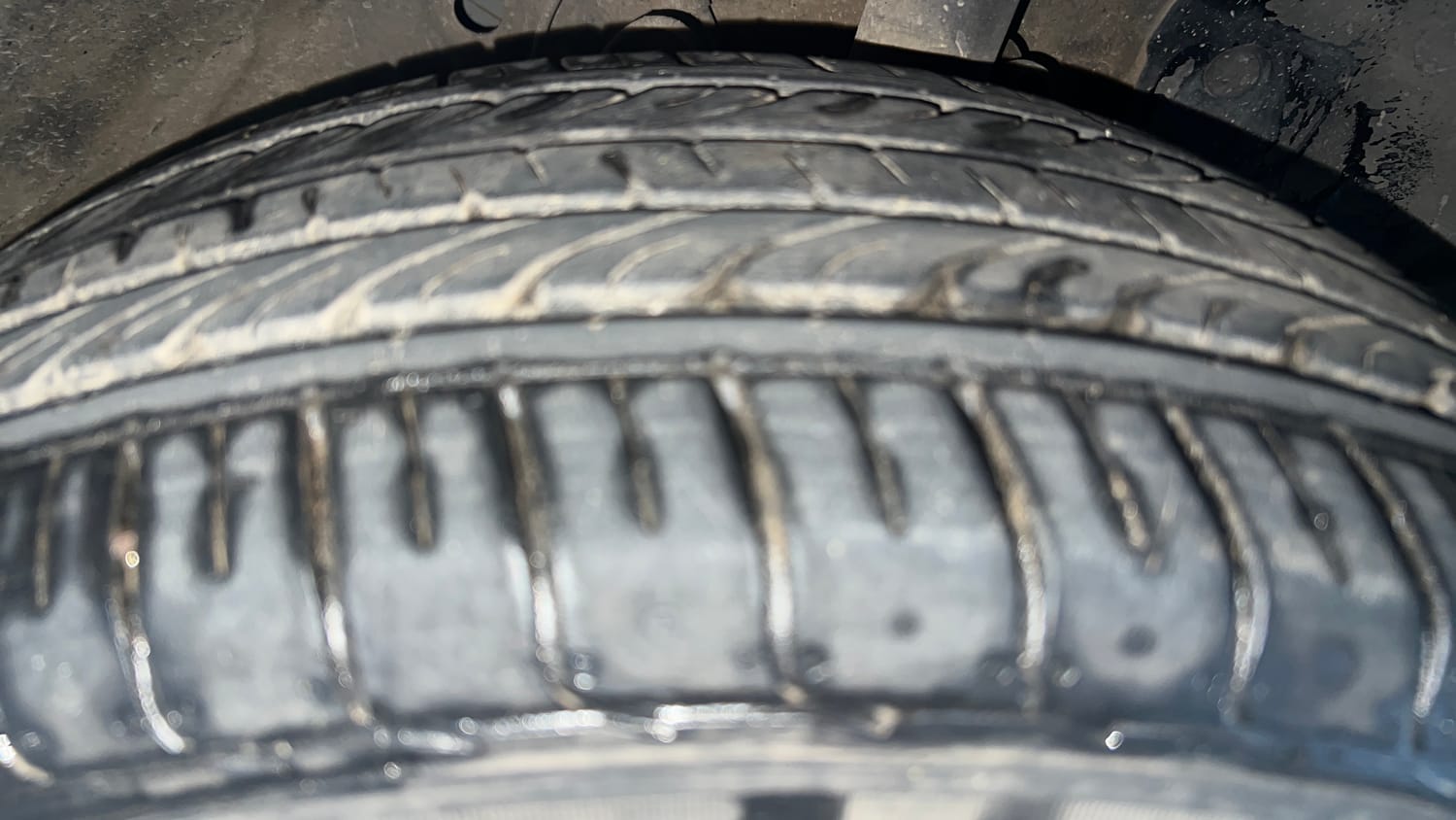 Used 2023 Honda WR-V SV MT Petrol Petrol Manual tyres RIGHT FRONT TYRE TREAD VIEW