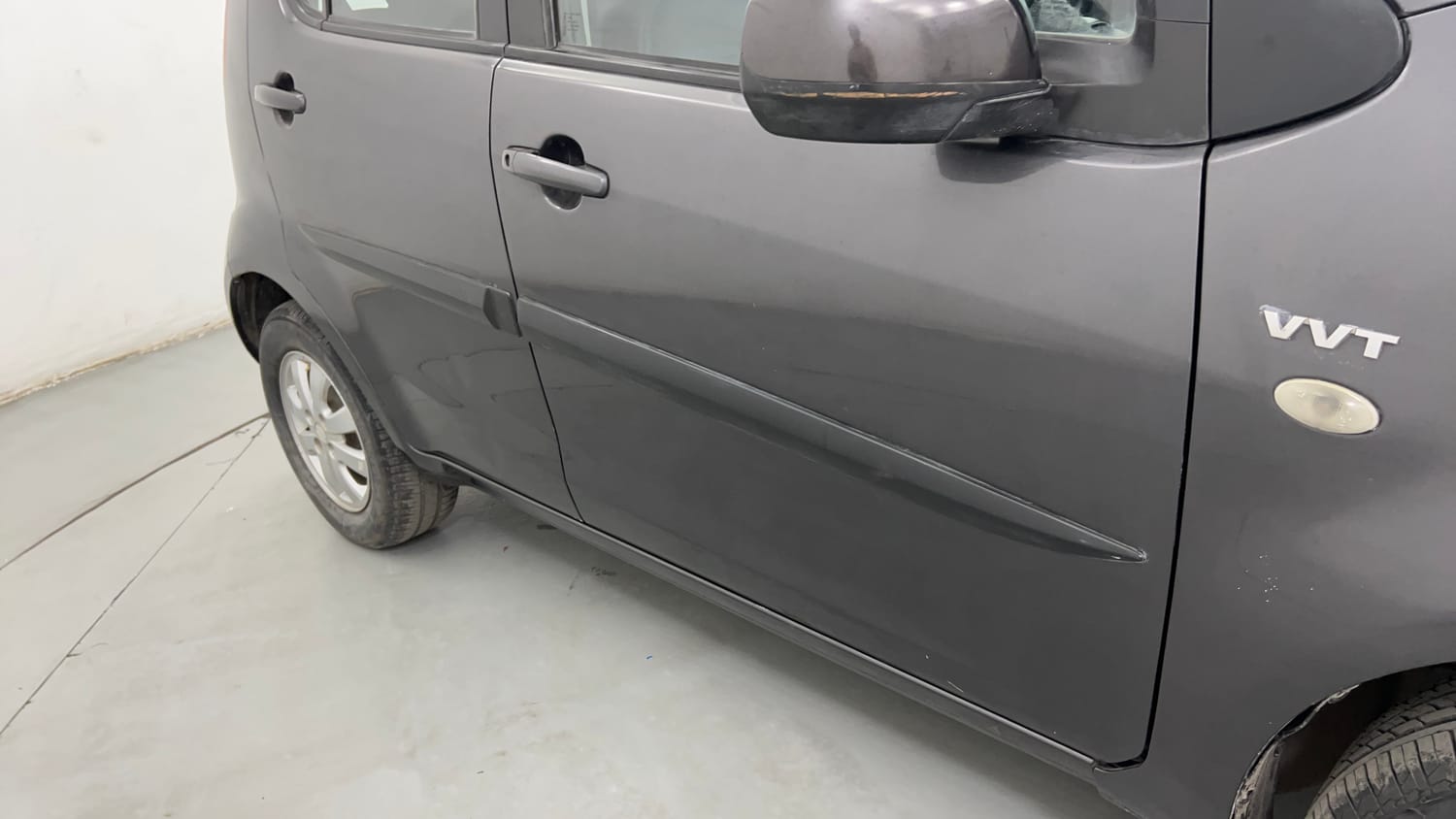Used 2013 Maruti Suzuki Ritz Zxi BS-IV Petrol Manual dents MINOR SCRATCH