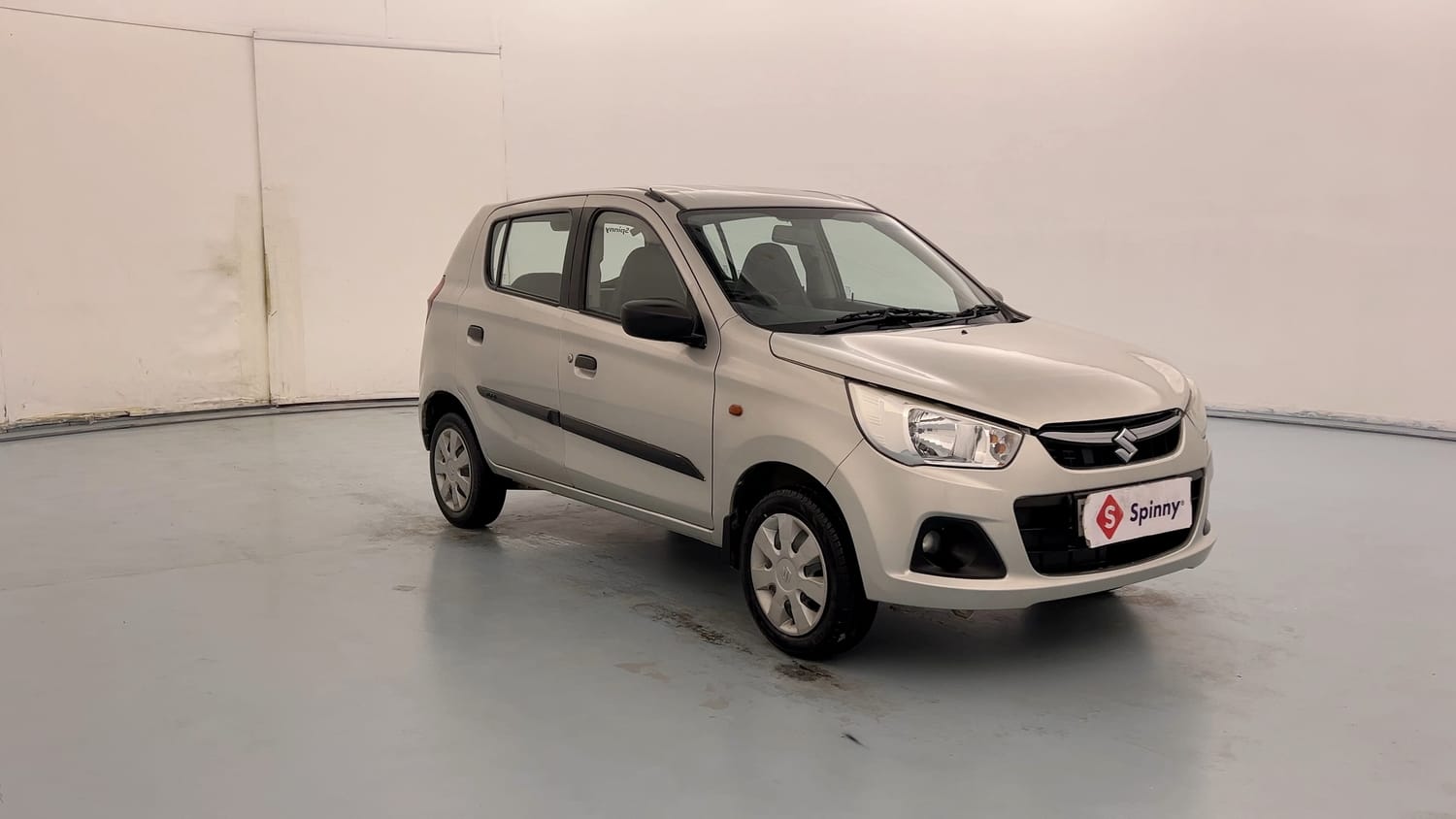 Used 2017 maruti-suzuki Alto K10 VXi (O) AMT Petrol Automatic exterior RIGHT FRONT CORNER VIEW