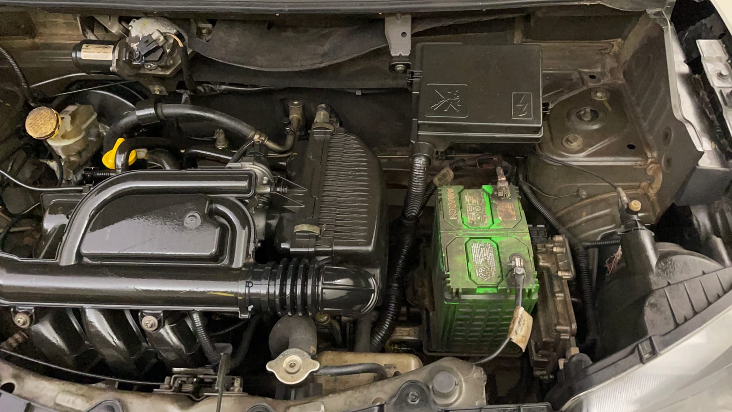 Used 2017 Renault Kwid 1.0 RXT AMT Petrol Automatic engine ENGINE LEFT SIDE VIEW