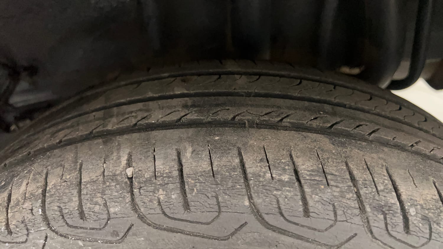 Used 2022 Tata Tiago XZ Plus CNG Cng Manual tyres LEFT REAR TYRE TREAD VIEW