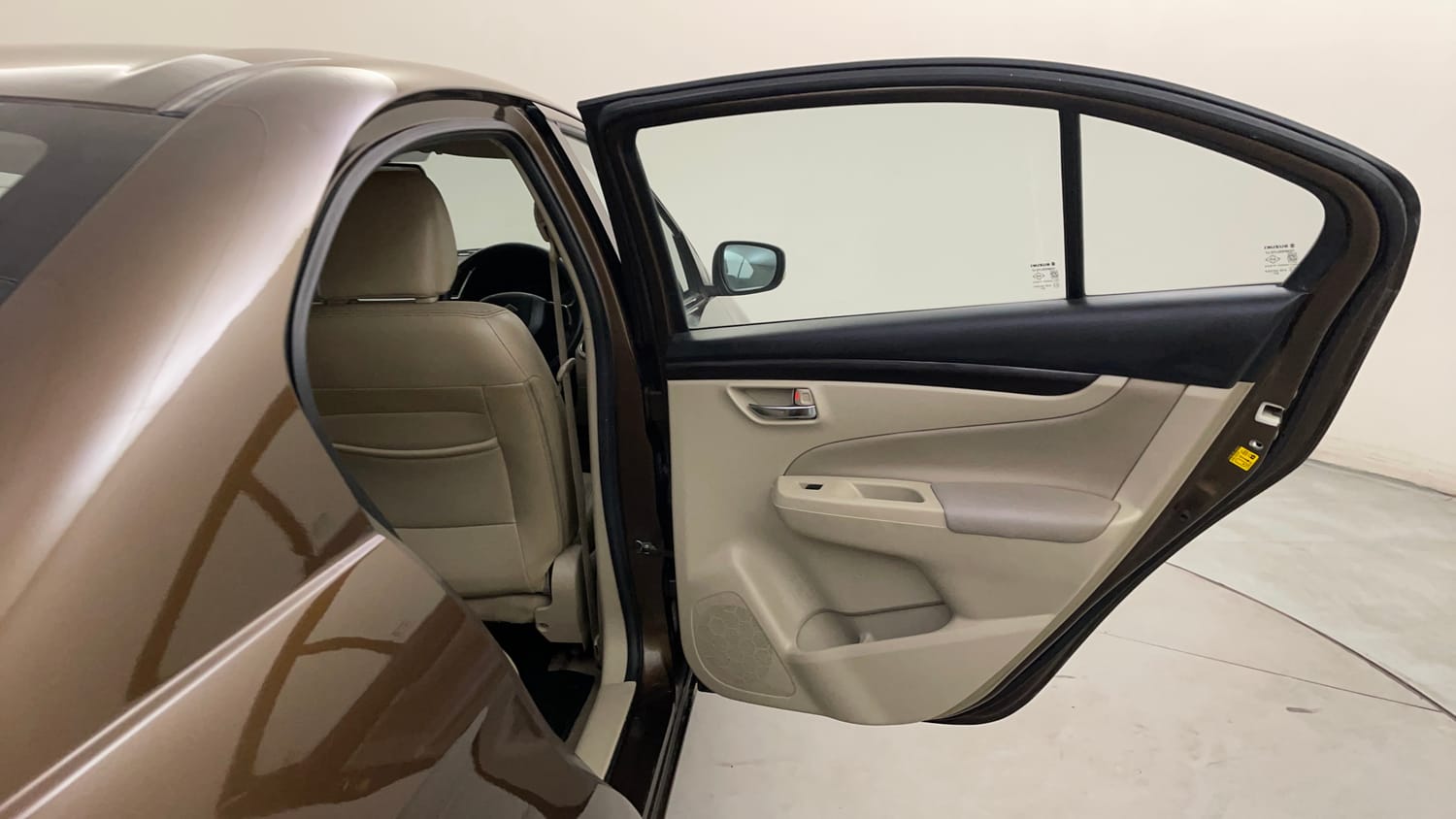 Used 2017 Maruti Suzuki Ciaz ZXI+ Petrol Manual interior RIGHT REAR DOOR OPEN VIEW