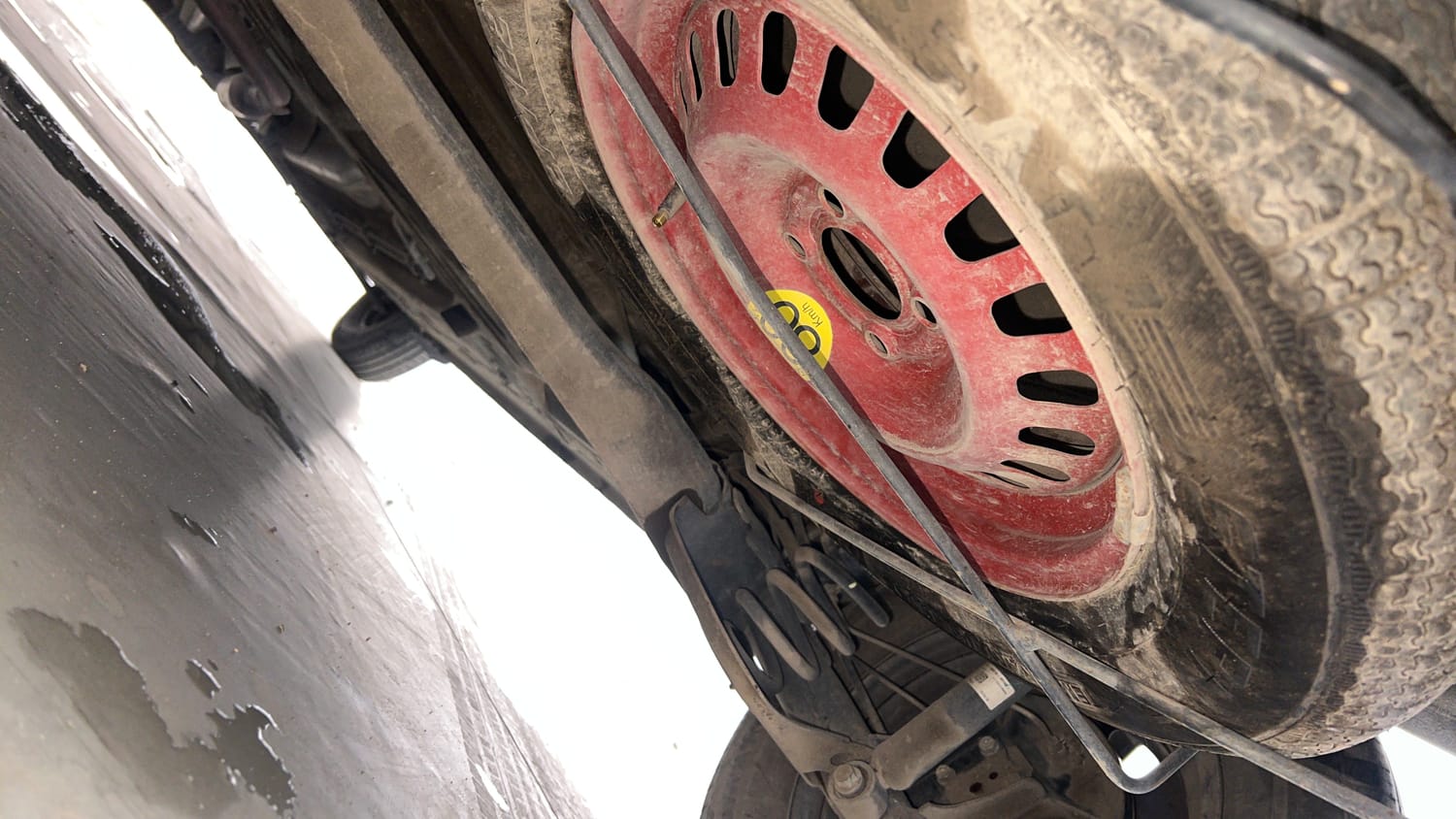 Used 2021 Renault Triber RXL Petrol Manual tyres SPARE TYRE VIEW
