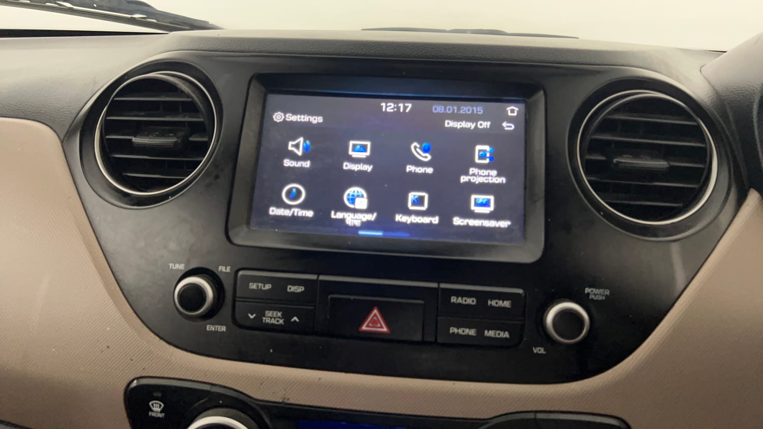 Used 2018 Hyundai Grand i10 Asta U2 1.2 CRDi Diesel Manual top_features Touch screen infotainment system
