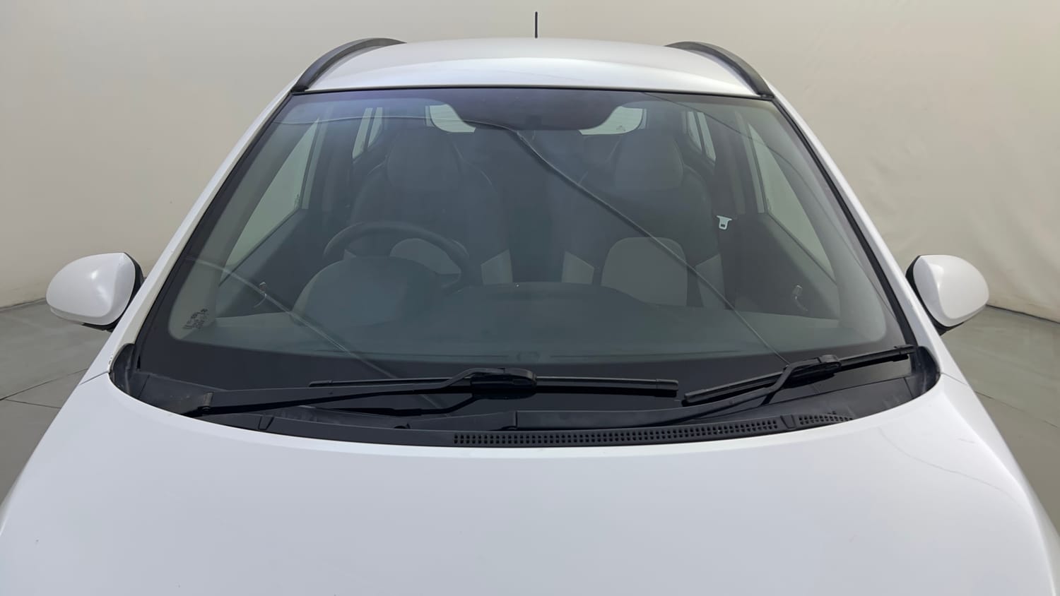 Used 2016 Hyundai Grand i10 Sportz 1.2 Kappa VTVT Petrol Manual exterior FRONT WINDSHIELD VIEW