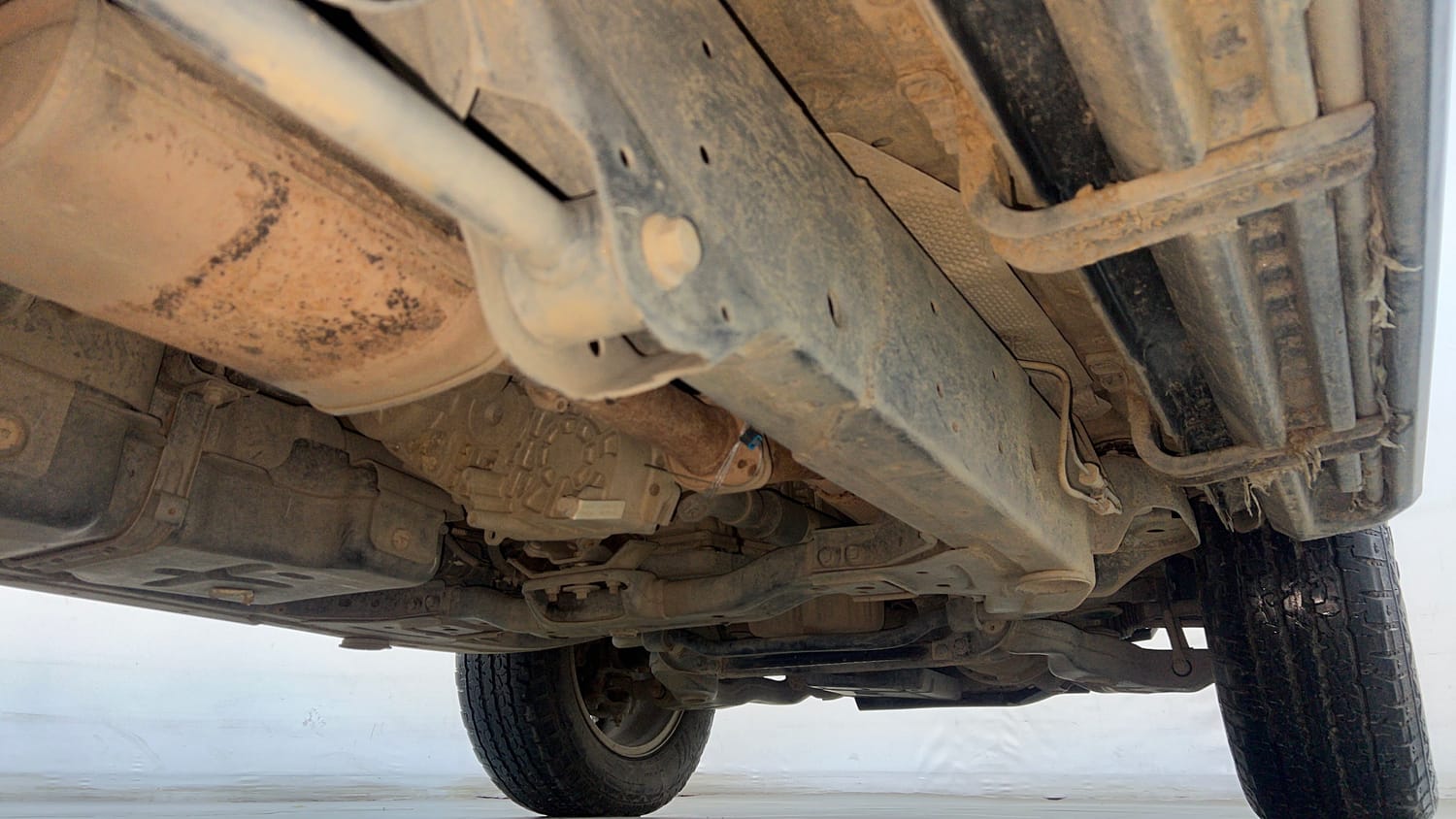 Used 2023 mahindra Thar LX Hard Top Petrol AT 4WD Petrol Automatic extra REAR RIGHT UNDERBODY VIEW