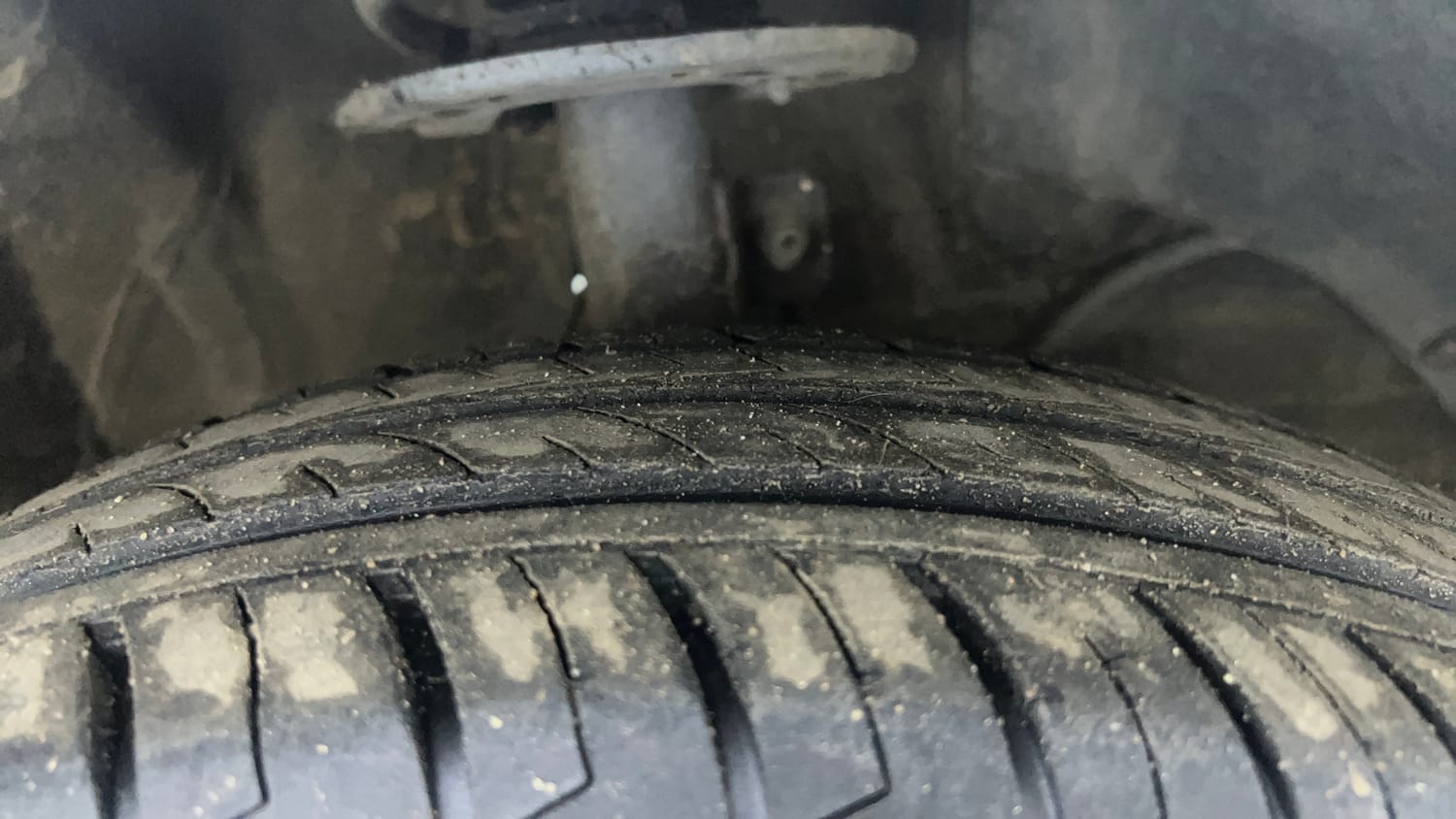 Used 2022 Maruti Suzuki Swift VXi Petrol Manual tyres RIGHT FRONT TYRE TREAD VIEW